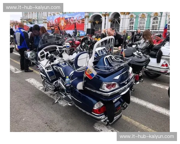 冰与火的权力游戏：当斯拉夫之魂在霓虹森林中邂逅韩流之巅